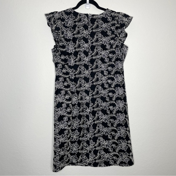 Ann Taylor Contrast Floral Lace Shift Dress Size 6 Flutter Sleeves - Picture 4 of 8